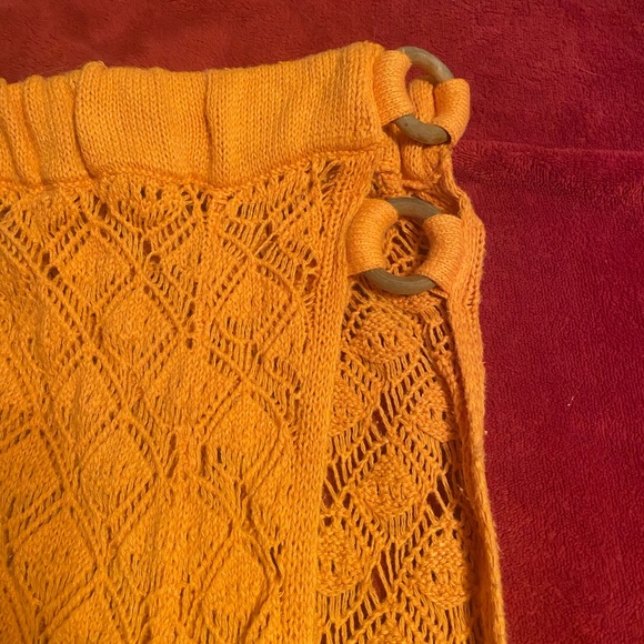 Orange crochet beach cover-up - Picture 5 of 6